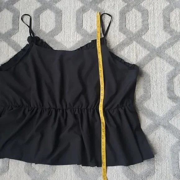 SHEIN Top  - Picture 7 of 9